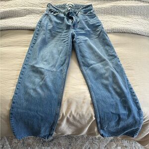 Abercrombie high rise loose jeans size 26/2s